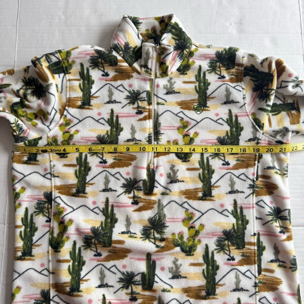 Ariat Cactus Printed Fleece 1/4 Zip Pullover - Picture 14 of 15